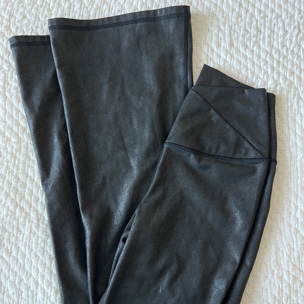 90 degree leggings